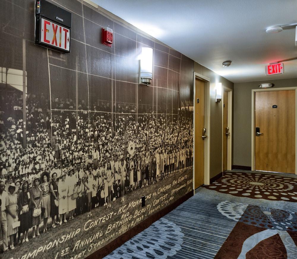 Hotel Westport Kansas City, Tapestry Collection By Hilton 外观 照片